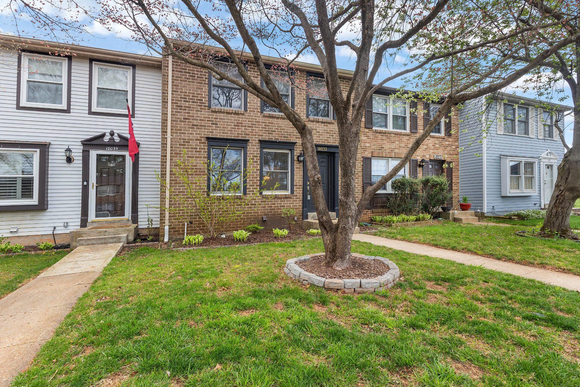 18033 Wagonwheel Court photo 3