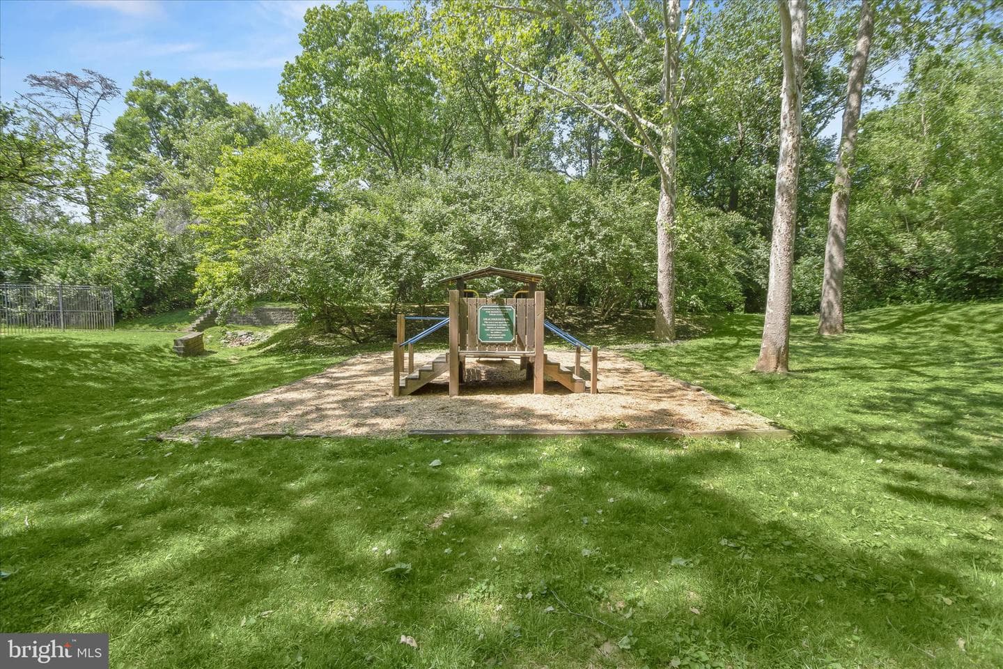 5450 Whitley Park Terrace #102 photo 31