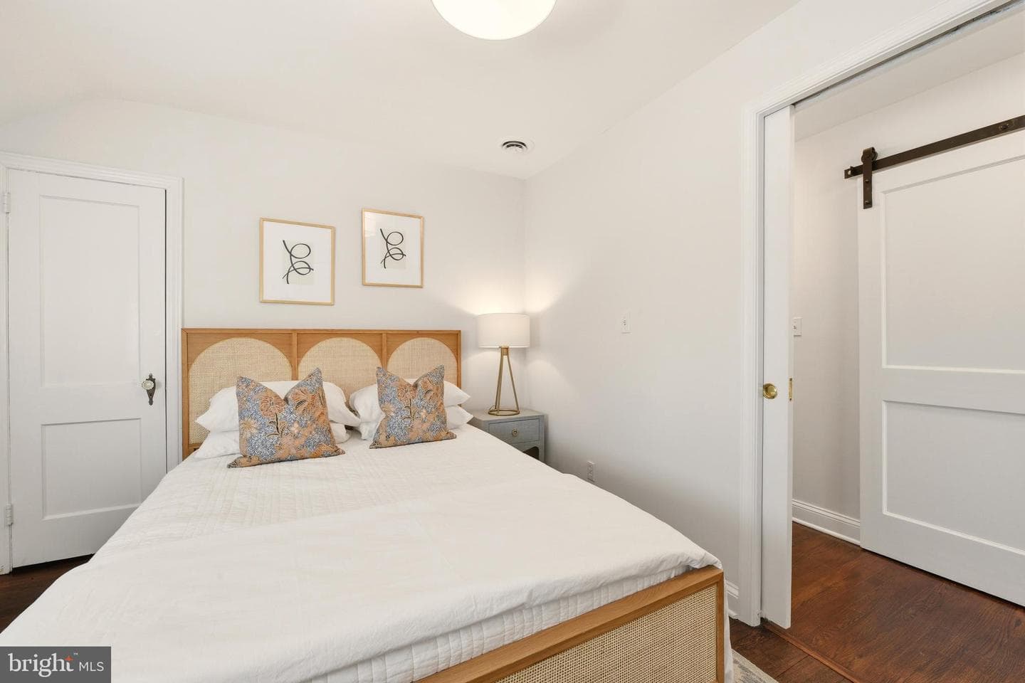 8304 Woodhaven Boulevard photo 25