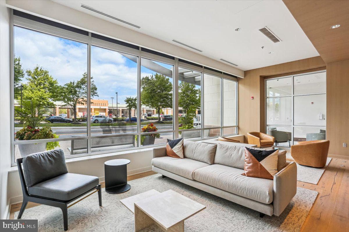 5750 Bou Avenue #1304 photo 21