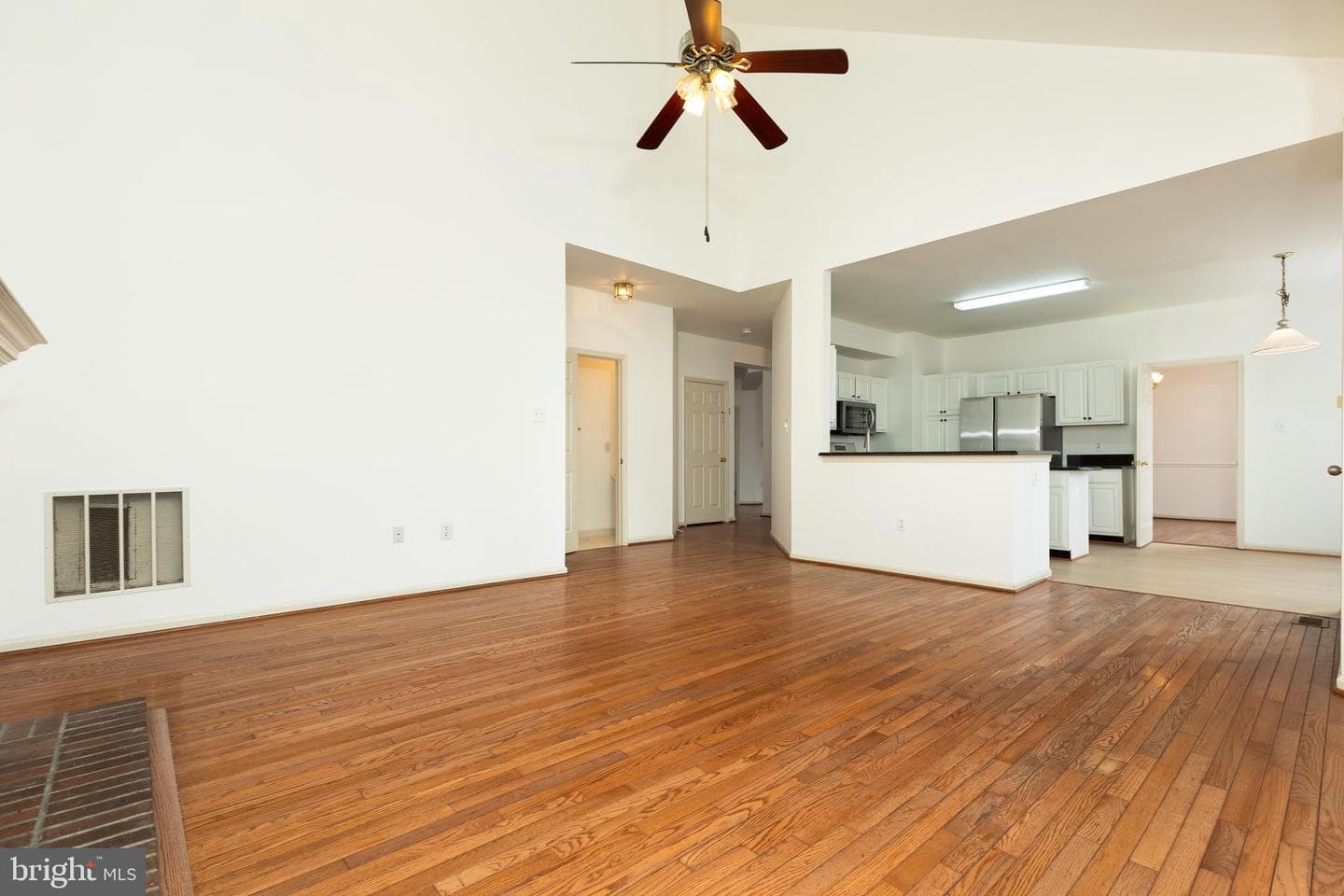 517 Skidmore Boulevard photo 21
