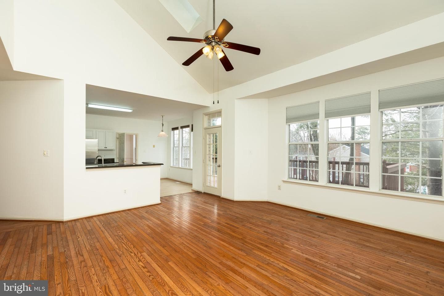 517 Skidmore Boulevard photo 25
