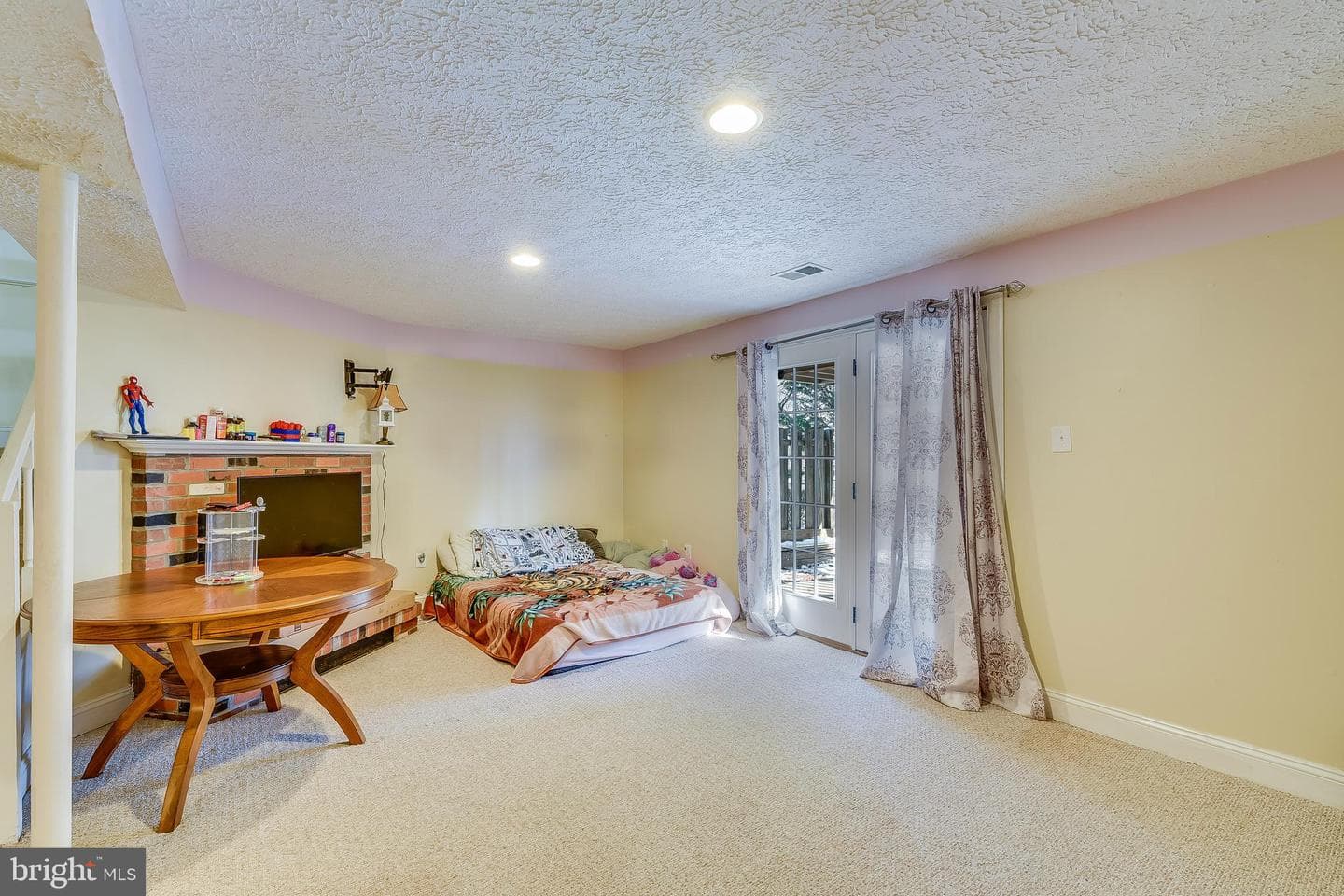 25527 Coltrane Drive photo 23