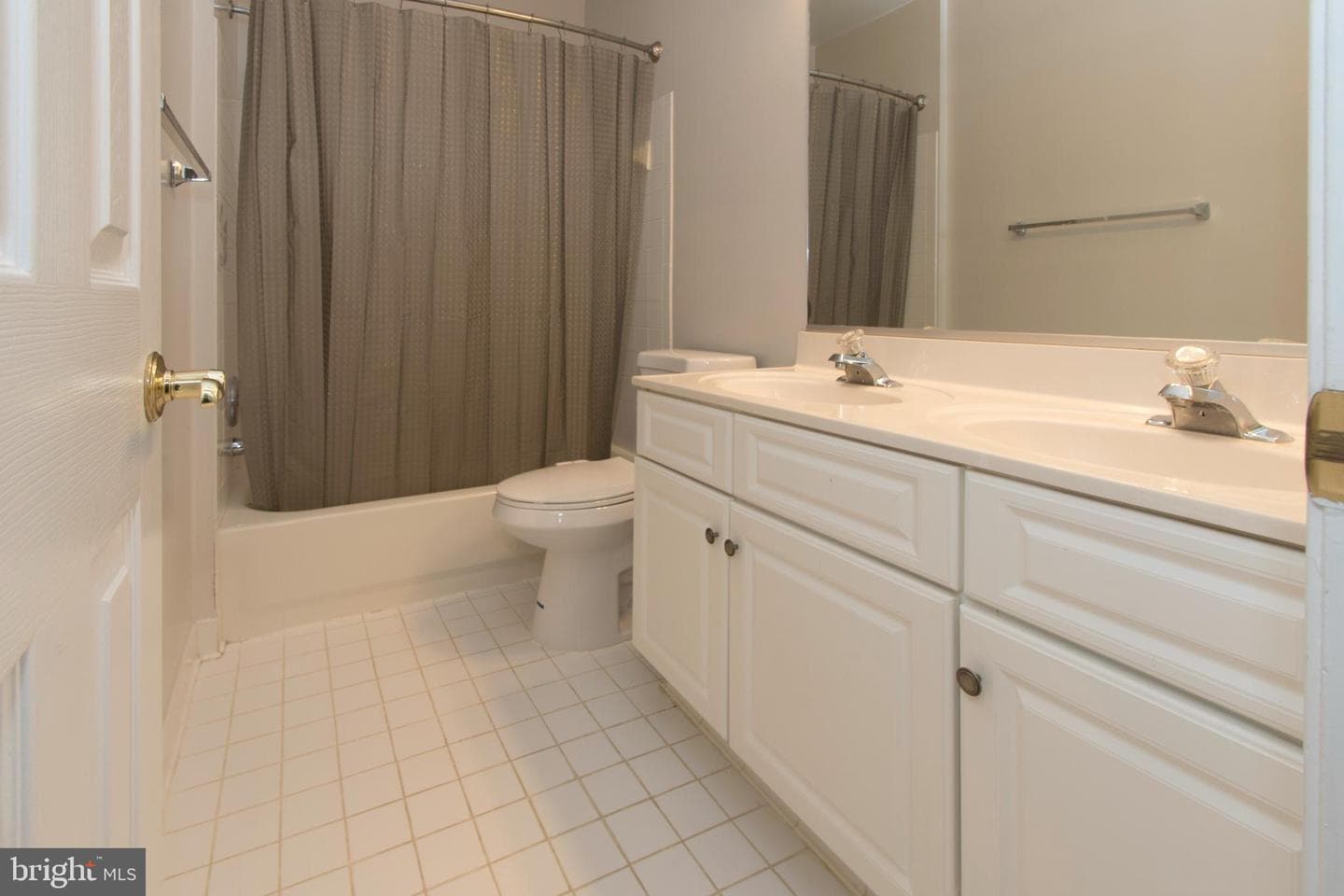 10817 Maplecrest Ln photo 24