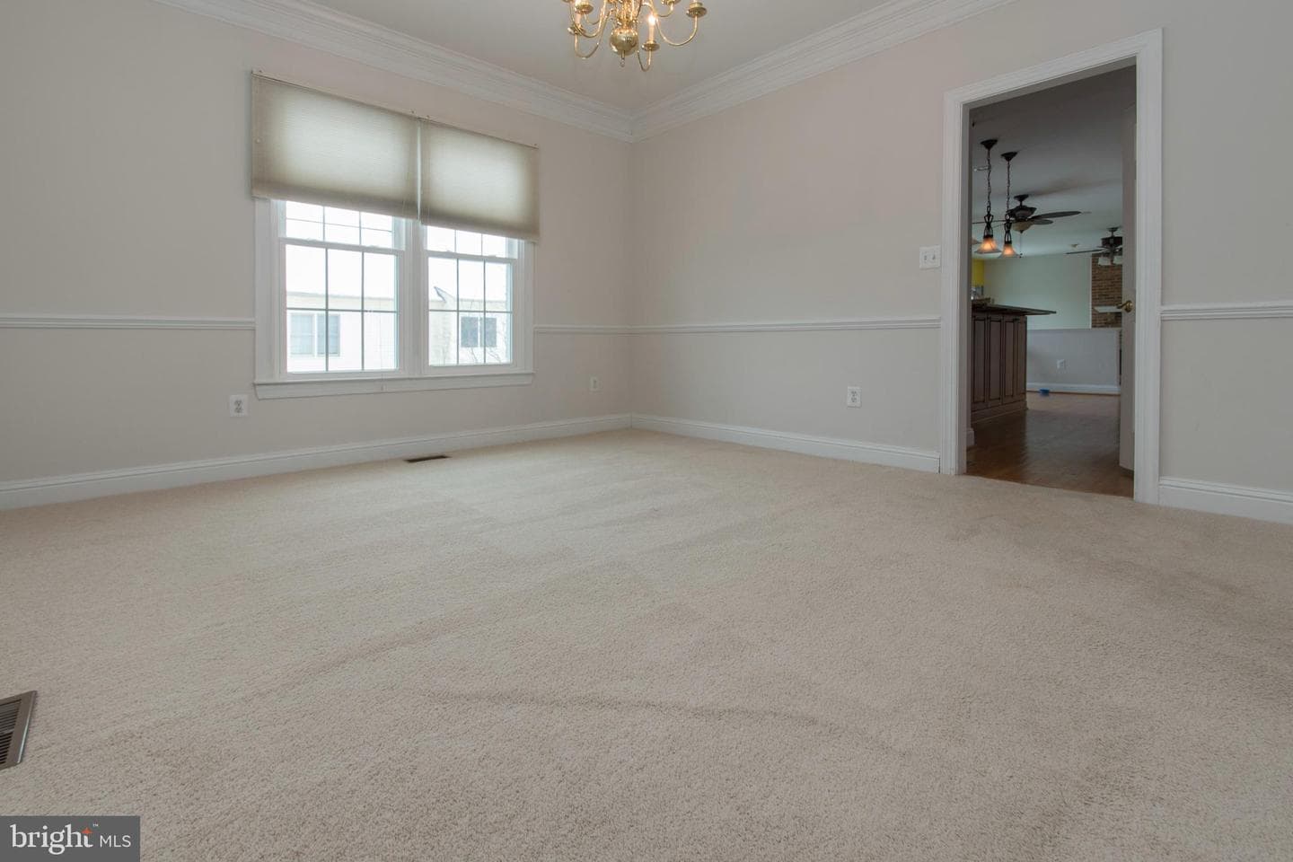 10817 Maplecrest Ln photo 6