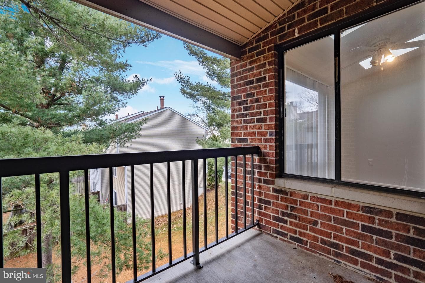 18140 Chalet Drive #7-303 photo 20
