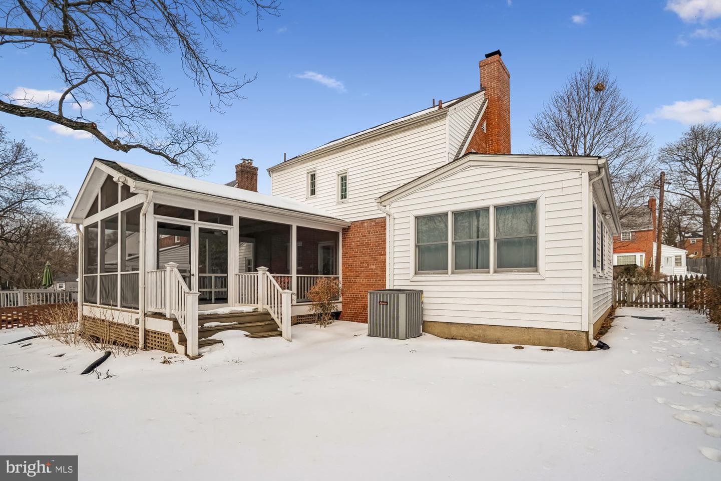 8012 Barron Street photo 7