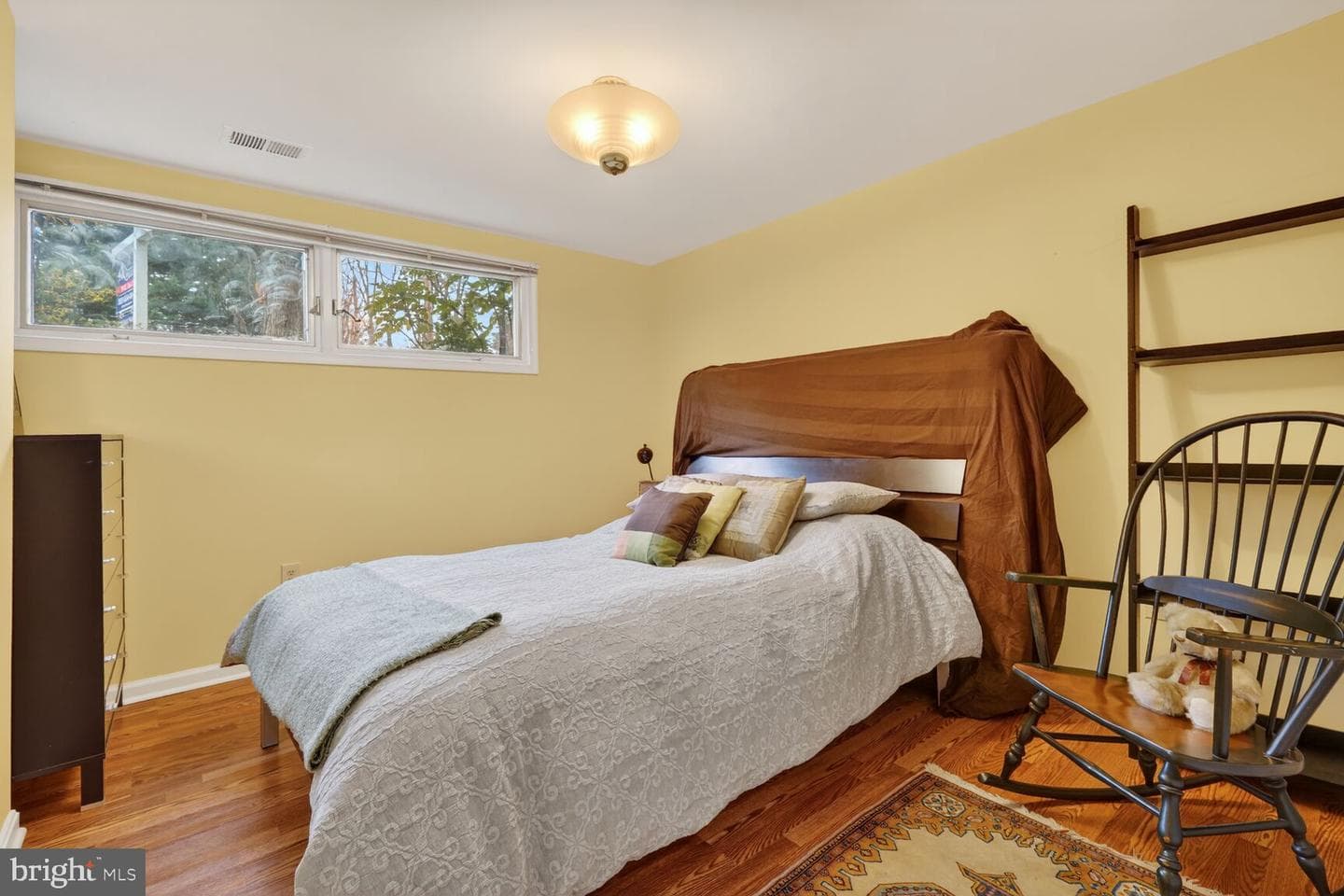 7523 Bradley Boulevard photo 26