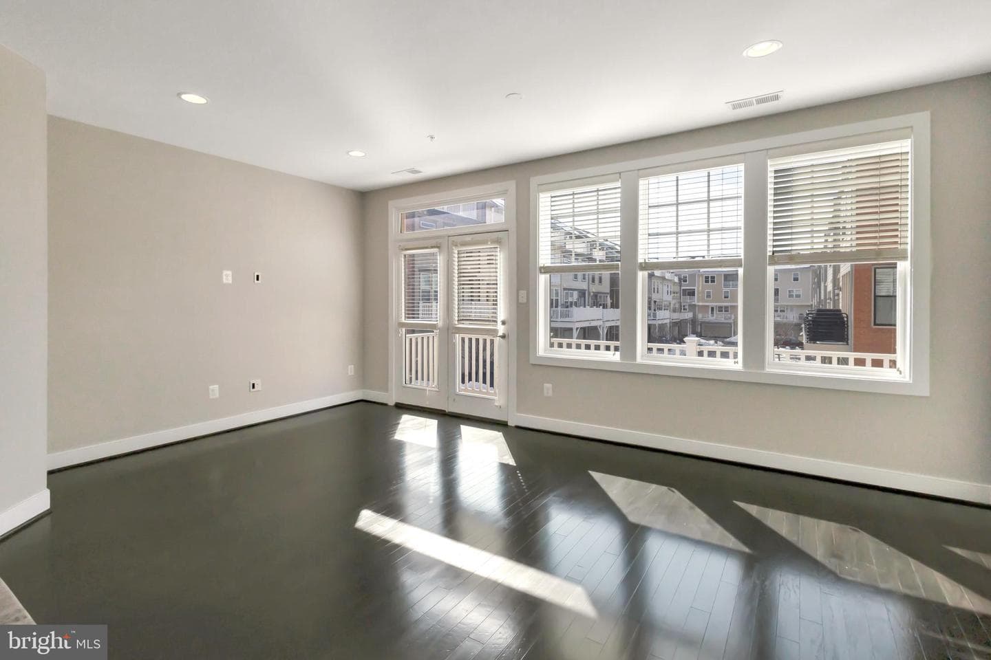 309 Hendrix Avenue photo 13