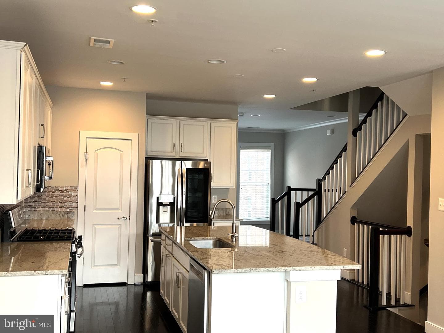 309 Hendrix Avenue photo 8