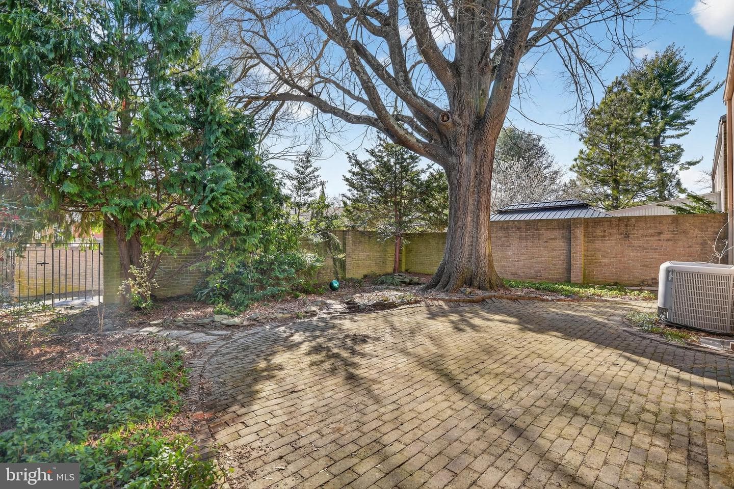 19144 Roman Way photo 31