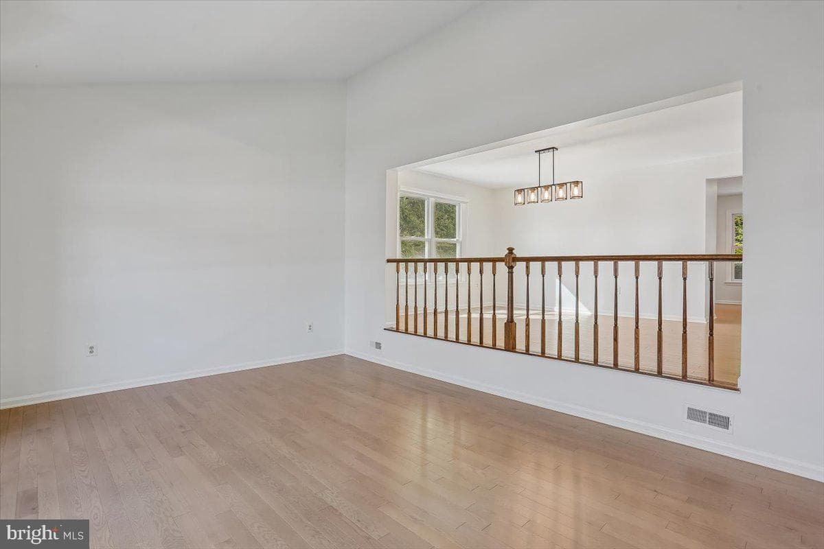 5700 Magic Mountain Drive photo 9