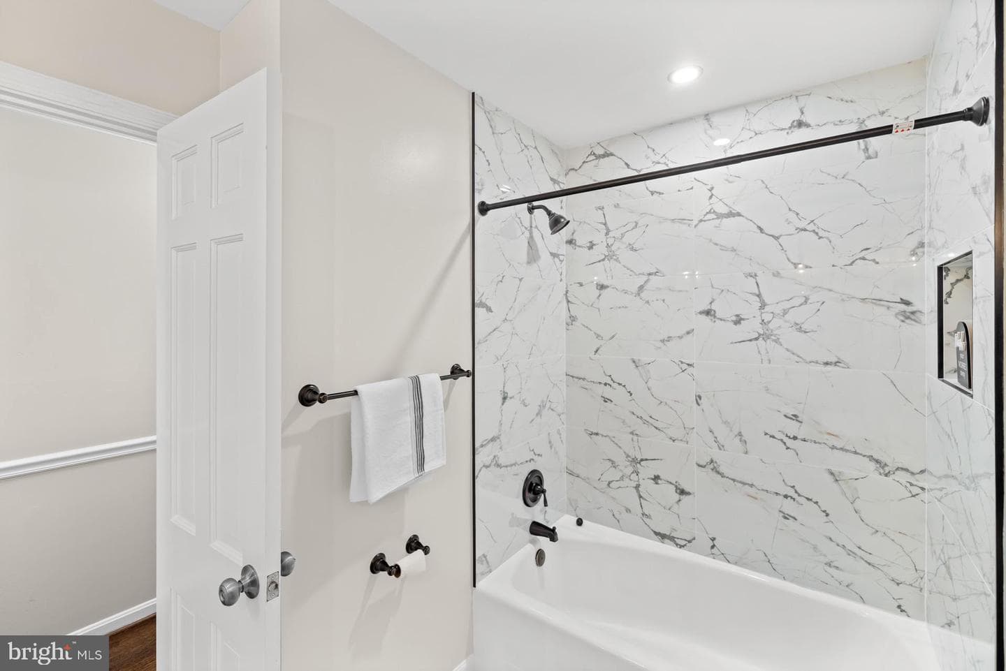 14212 Northwyn Drive photo 19