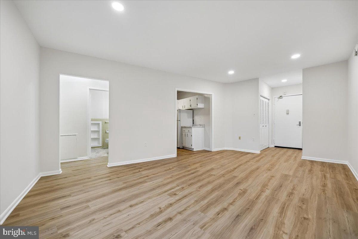 10500 Rockville Pike #328 photo 10