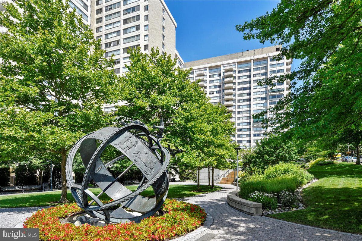 4601 N Park Avenue #1616 photo 50