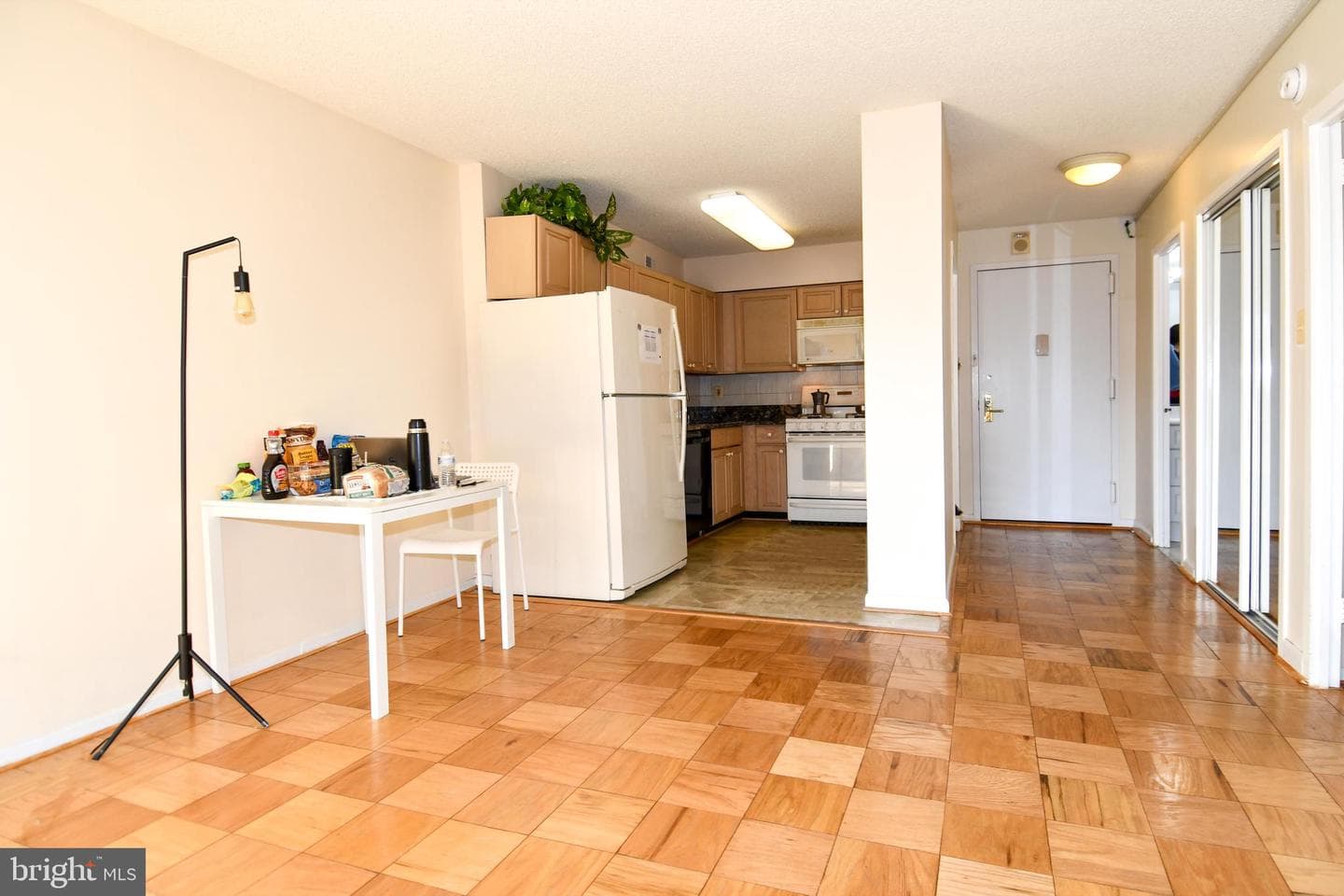 5225 Pooks Hill Road #803 N photo 10