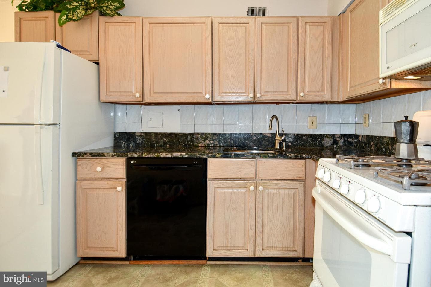 5225 Pooks Hill Road #803 N photo 5