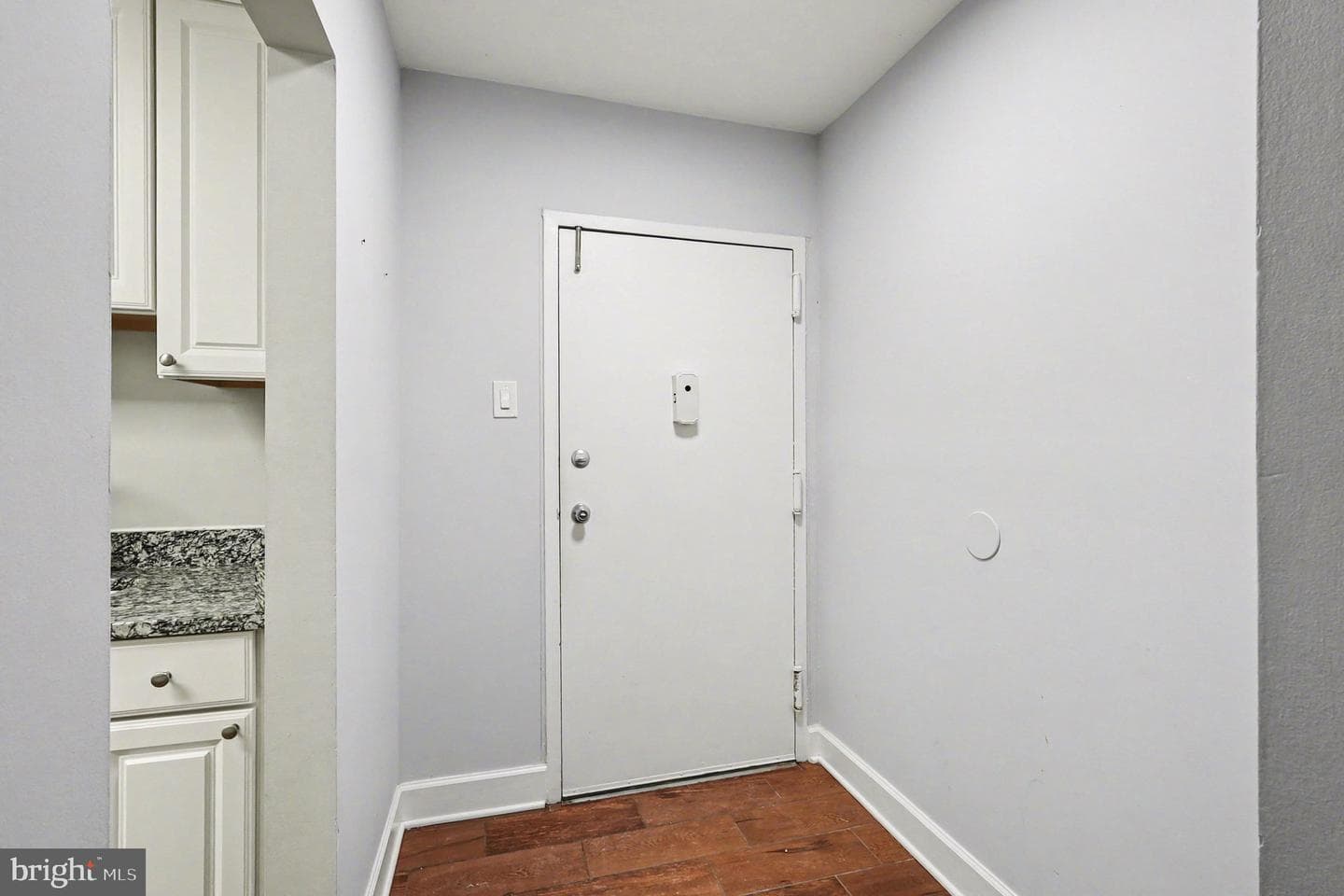 19323 Club House Road #304 photo 6