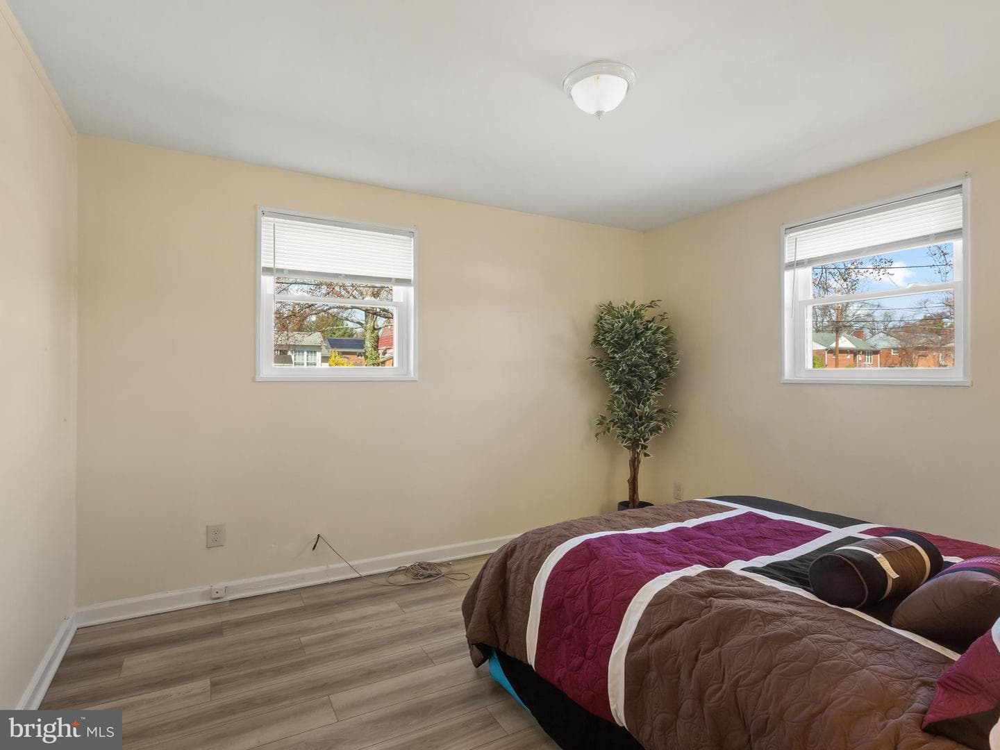 3405 Fredale Street photo 12
