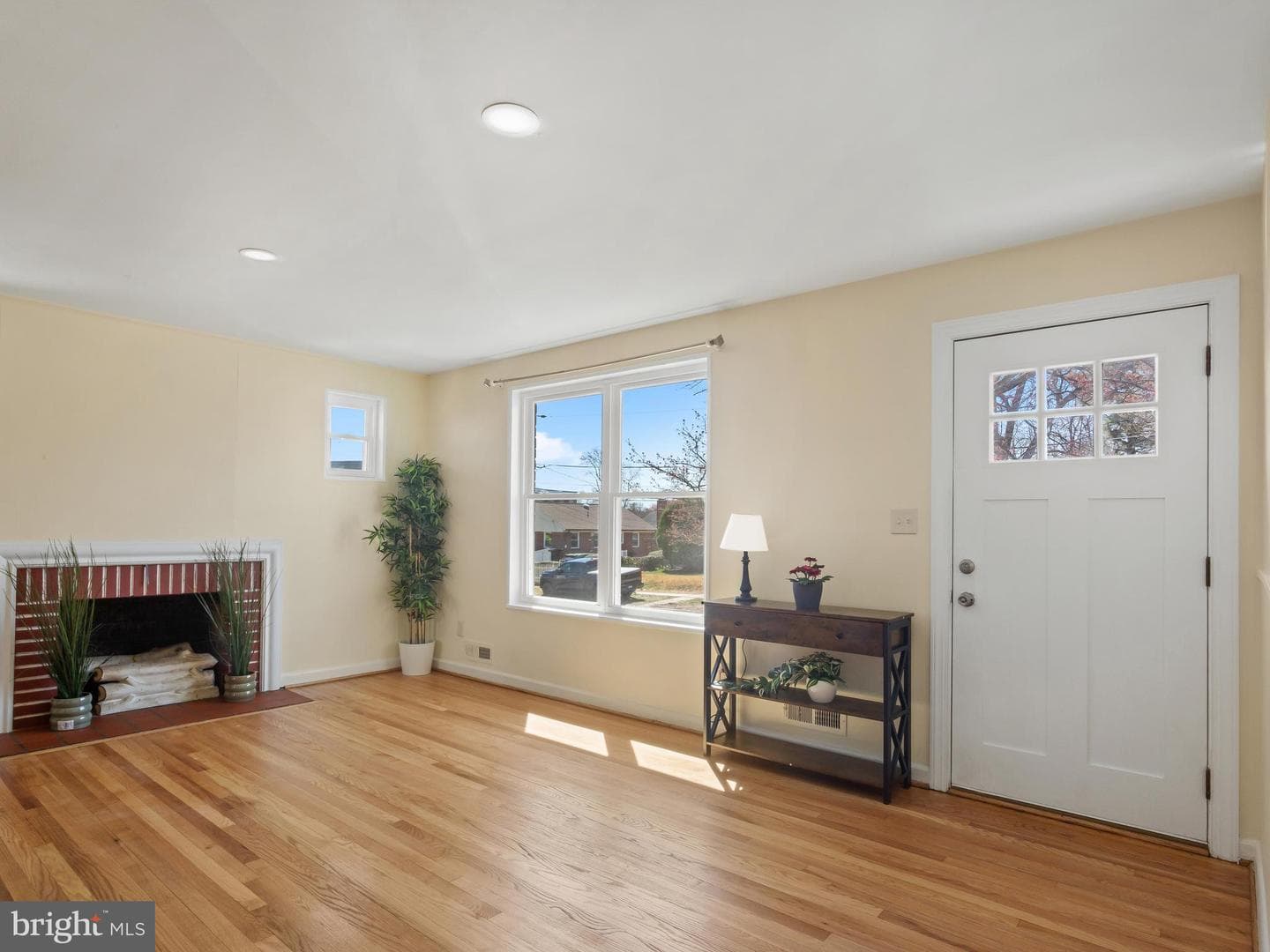 3405 Fredale Street photo 5