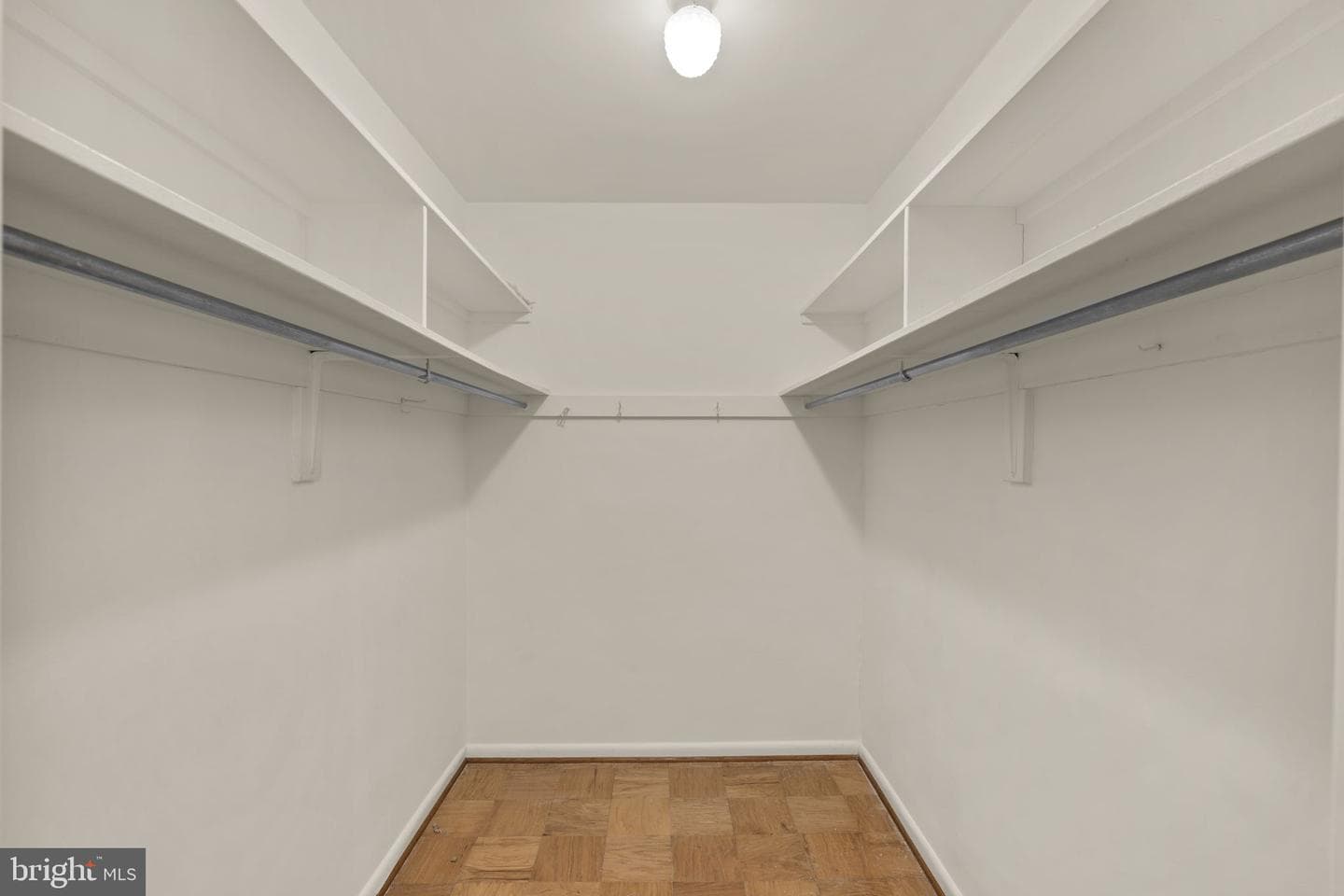 5101 River Road #1702 photo 17