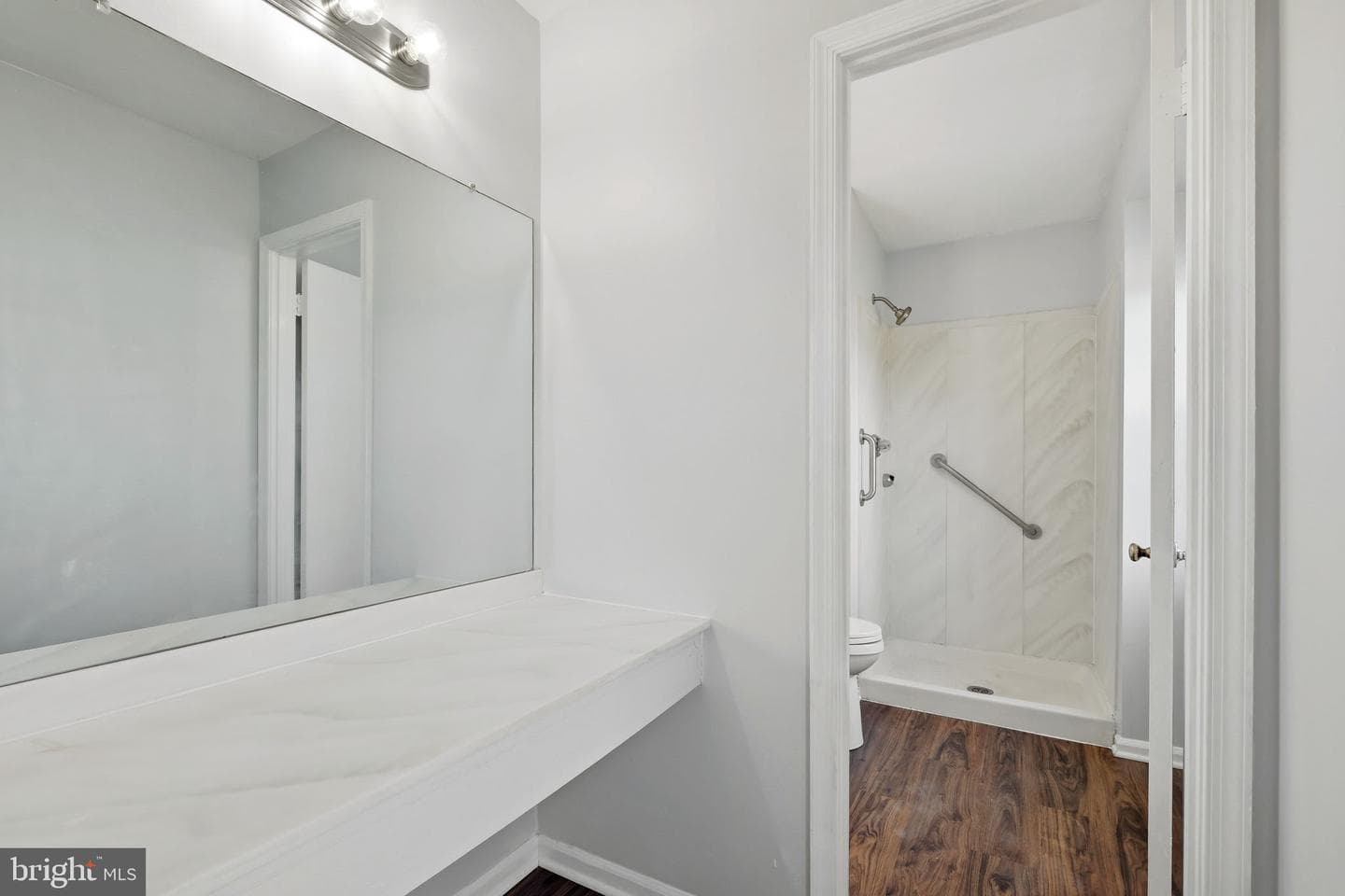 11300 Freas Drive photo 19