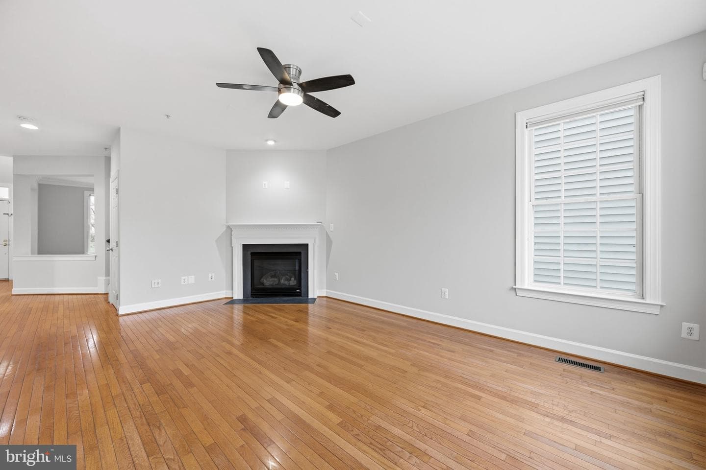 1004 Gaither Road photo 10