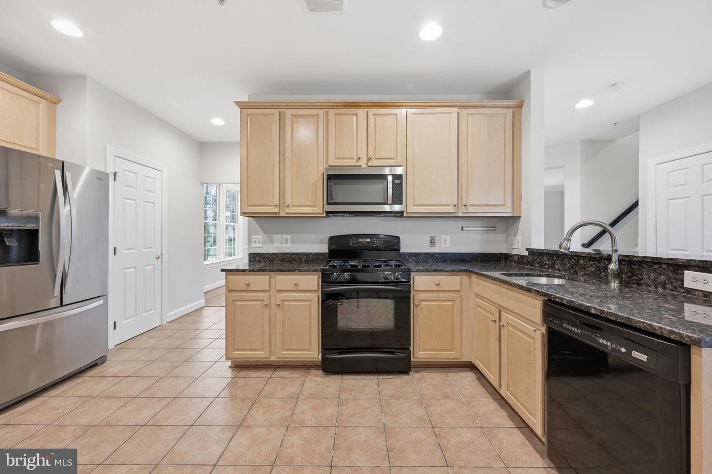 1004 Gaither Road photo 8