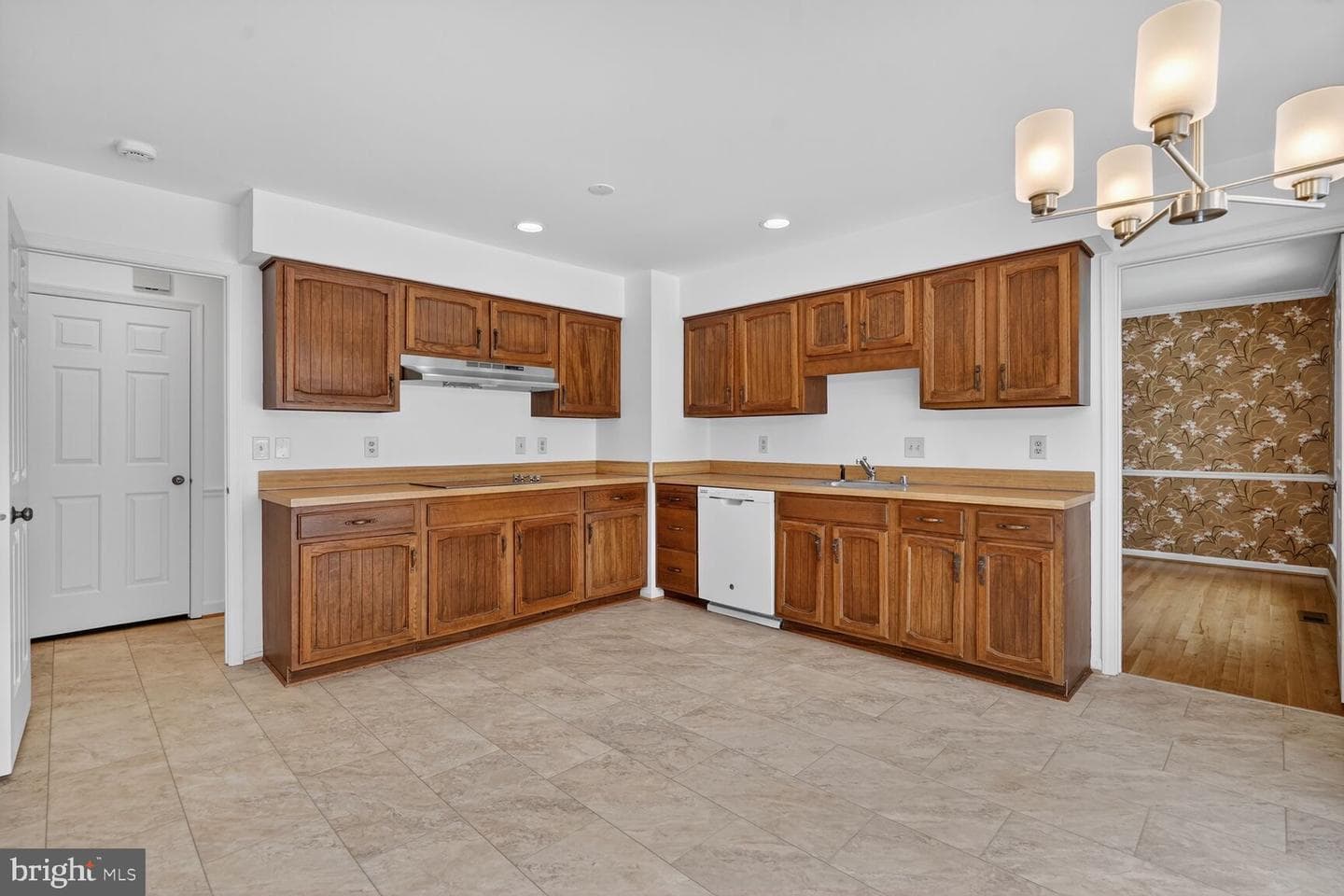 15200 Winstead Lane photo 21