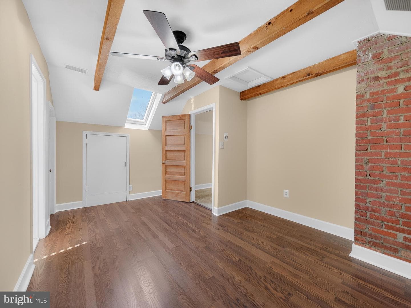 1815 Bonifant Road photo 29