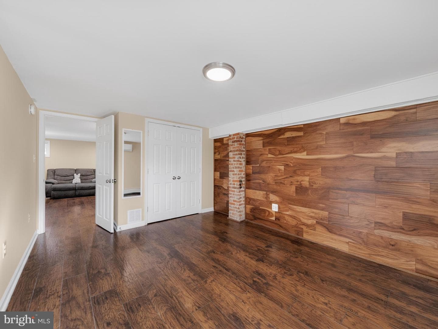 1815 Bonifant Road photo 37