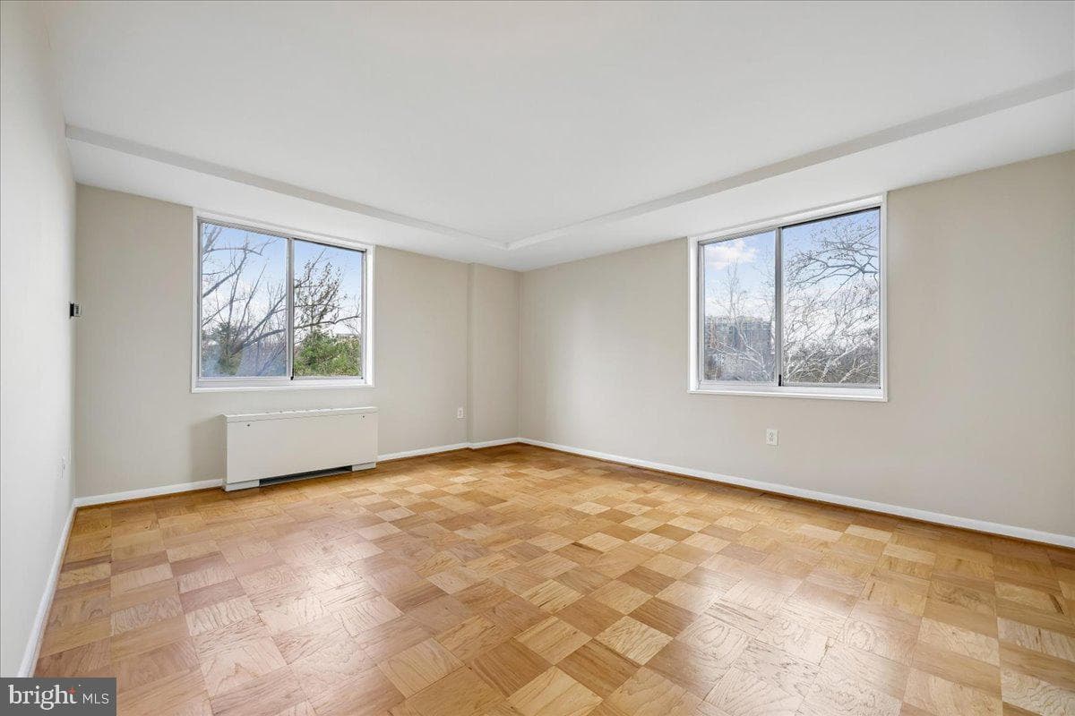 10401 Grosvenor Place #610 photo 14