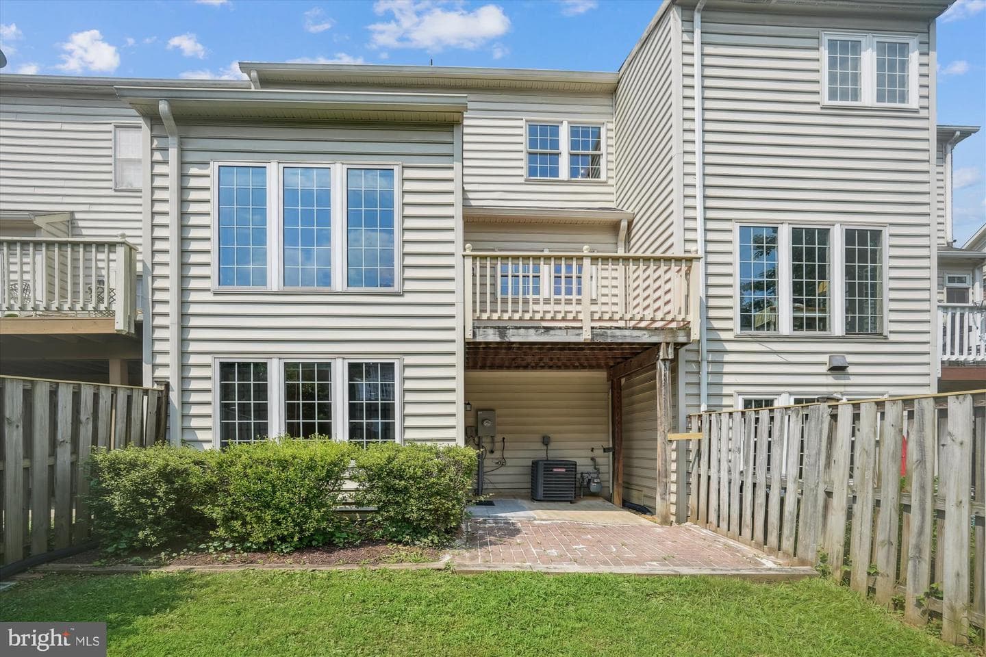 518 Winding Rose Drive photo 2