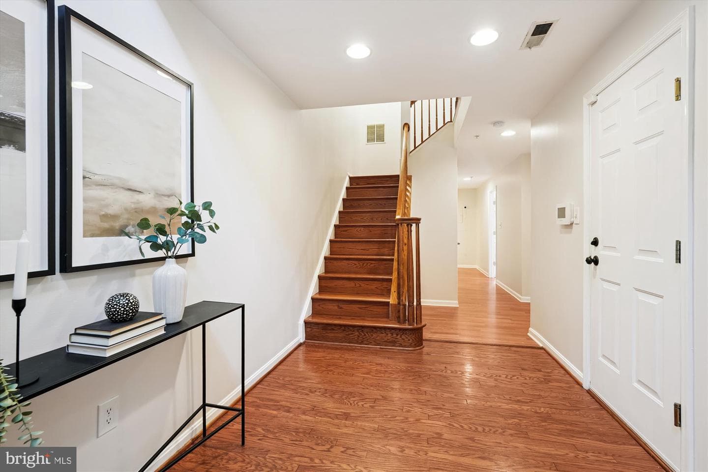 518 Winding Rose Drive photo 3