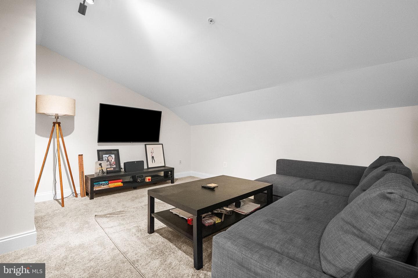 20335 Notting Hill photo 32