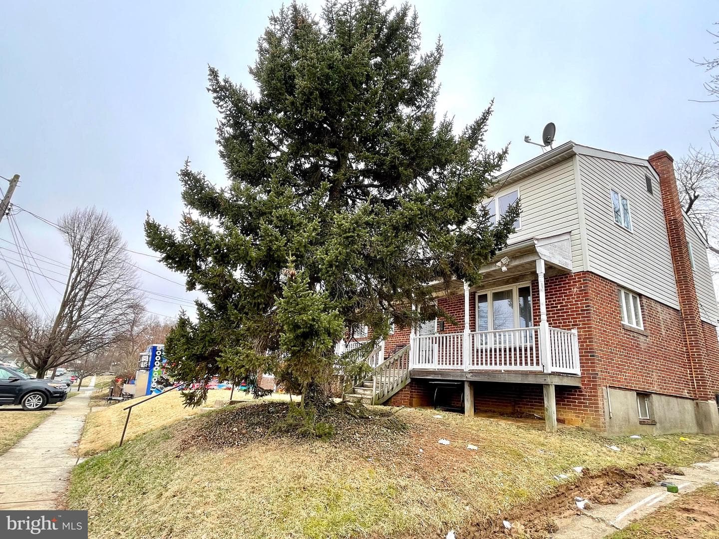 12420 Feldon Street photo 3