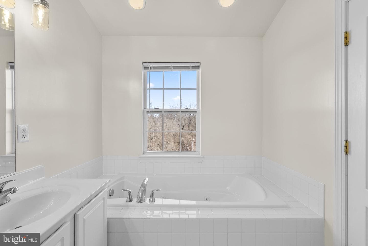 932 Orchard Ridge Drive #200 photo 36