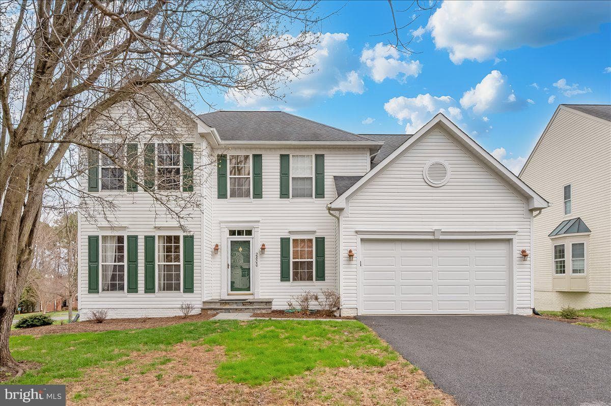 2800 Abbey Manor Circle