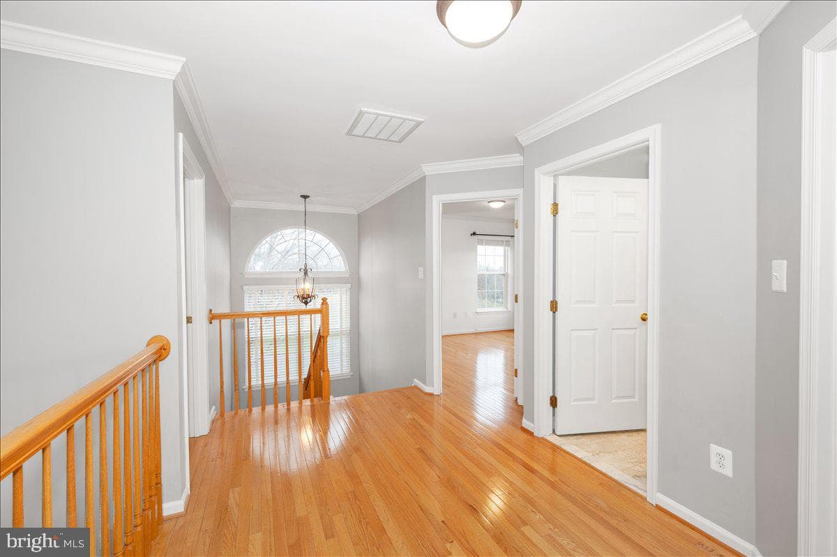 2800 Abbey Manor Circle photo 33