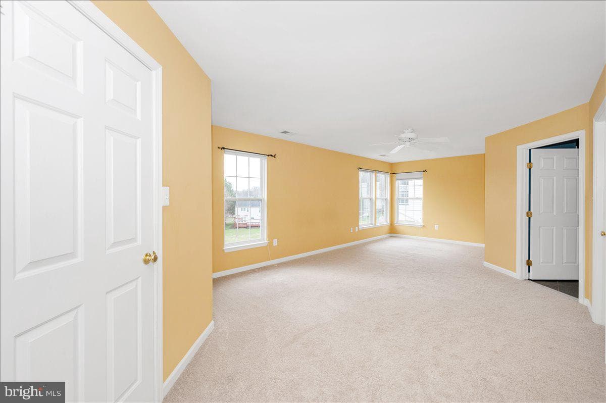 2800 Abbey Manor Circle photo 35