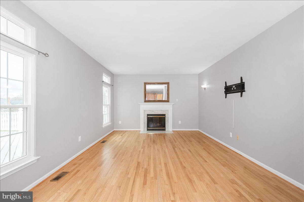2800 Abbey Manor Circle photo 8