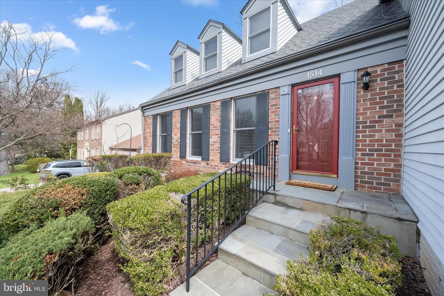 1514 Featherwood Street photo 2
