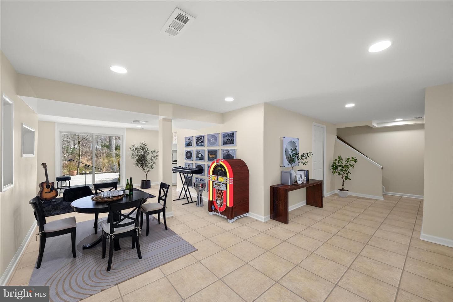 1514 Featherwood Street photo 52
