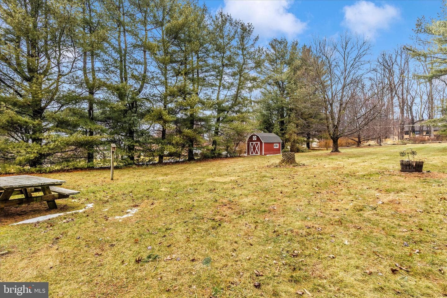 9811 Watkins Road photo 43