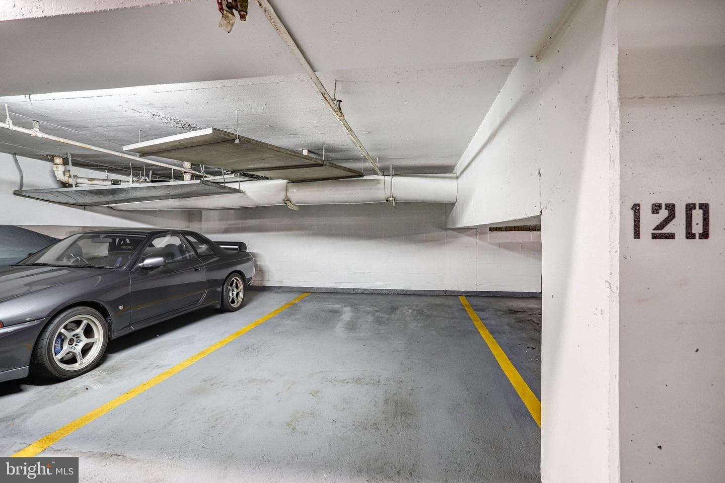 4601 N Park Ave # 209-J photo 34