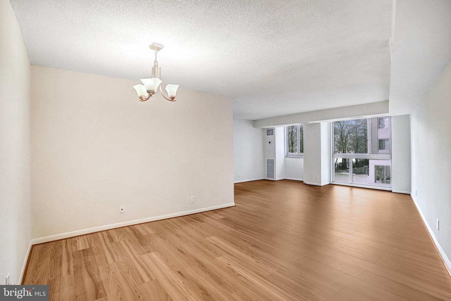 4601 N Park Ave # 209-J photo 4