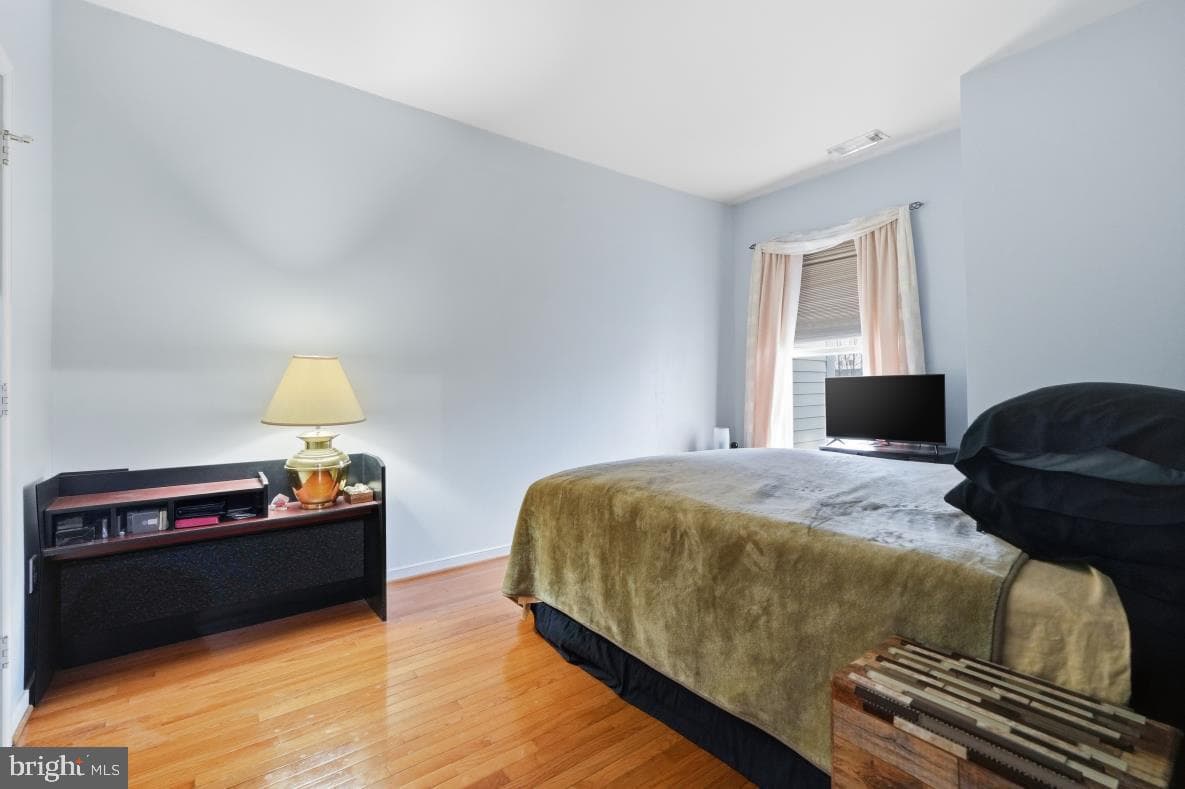 8045 Newell St # 423 photo 11