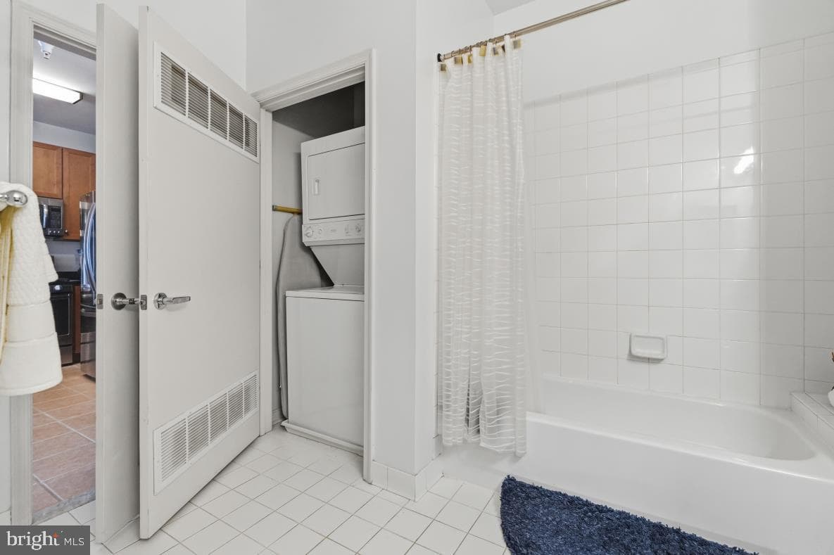 8045 Newell St # 423 photo 22
