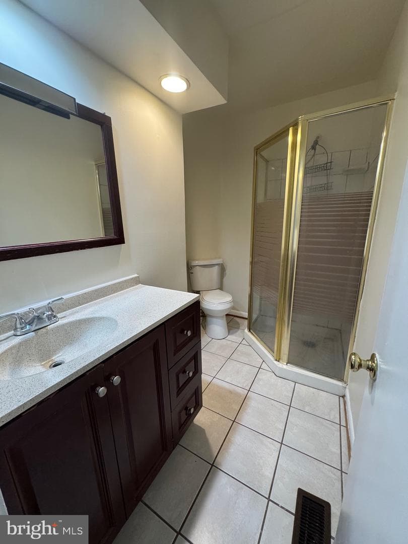 511 Mandolin Court photo 6