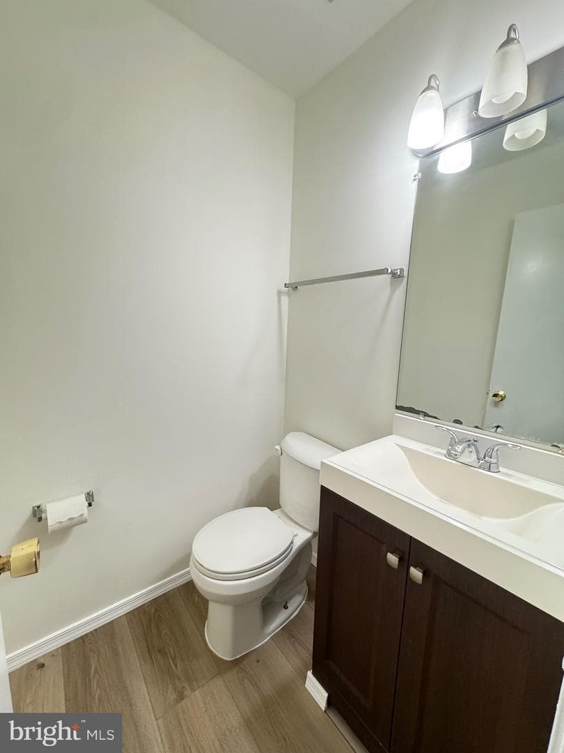 511 Mandolin Court photo 7